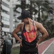 Conocimiento en entrenamiento funcional , musculación, manejo de pesas rusas , clase de full body
